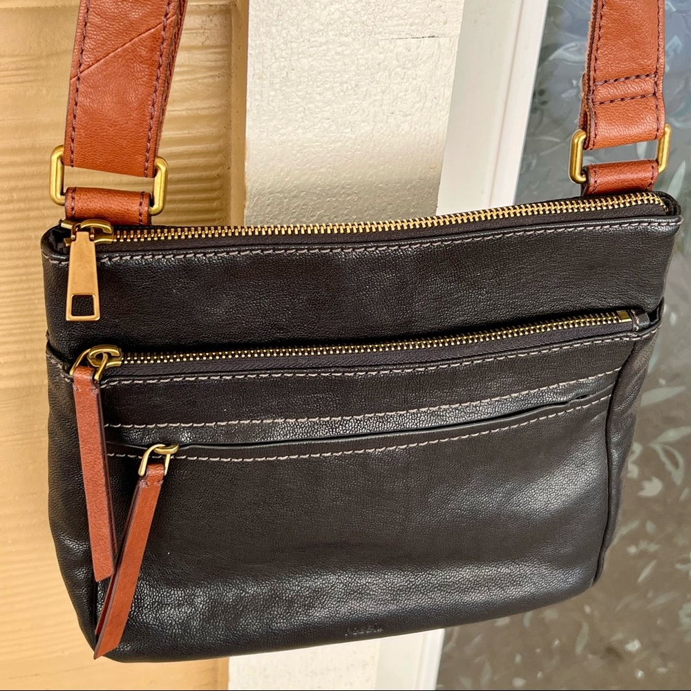 Vintage Fossil “Corey” Cossbody Messenger Bag